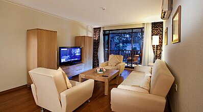 Champion Holiday Village Oda