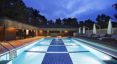 Champion Holiday Village Havuz / Deniz