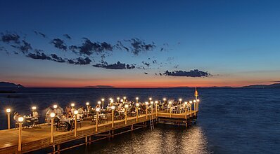 Charisma De Luxe Otel Havuz / Deniz