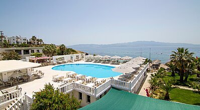 Charm Beach Hotel Genel Görünüm