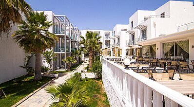 Charm Beach Hotel Genel Görünüm