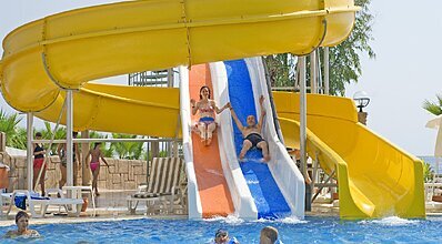 Club Hotel Sunbel Havuz / Deniz