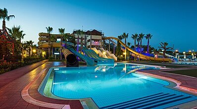 Club Hotel Turan Prince World Havuz / Deniz