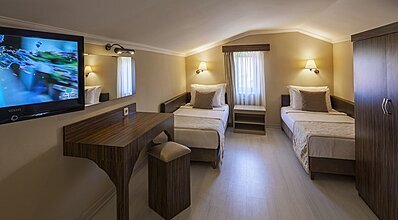 Club Hotel Turan Prince World Oda