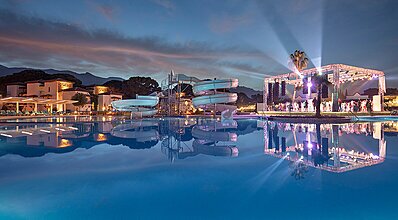 Club Marco Polo Havuz / Deniz