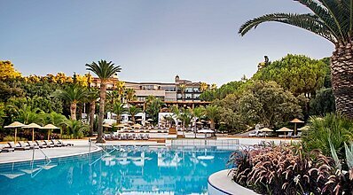 Club Marvy Havuz / Deniz