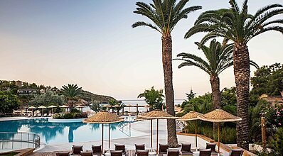 Club Marvy Havuz / Deniz