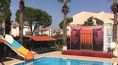 Club Papatya Hotel Havuz / Deniz