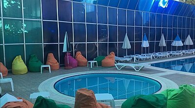 Club Papatya Hotel Havuz / Deniz