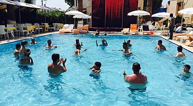 Club Papatya Hotel Havuz / Deniz