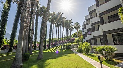 Club Titan Hotel Genel Görünüm