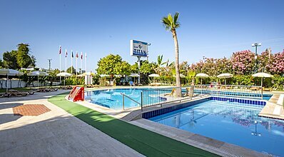 Club Titan Hotel Havuz / Deniz