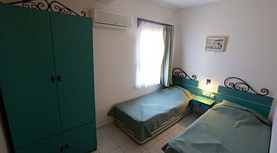 Club Titan Hotel Oda