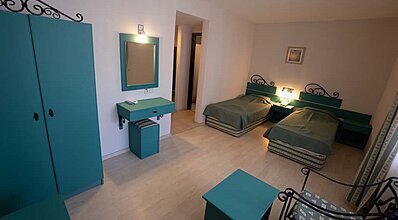 Club Titan Hotel Oda