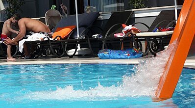 Club Viva Hotel Havuz / Deniz