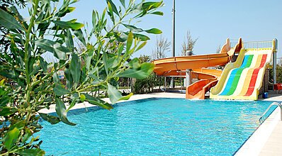 Commodore Elite Suites & Spa Havuz / Deniz