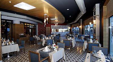 Commodore Elite Suites & Spa Yeme / İçme