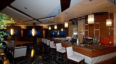 Commodore Elite Suites & Spa Yeme / İçme