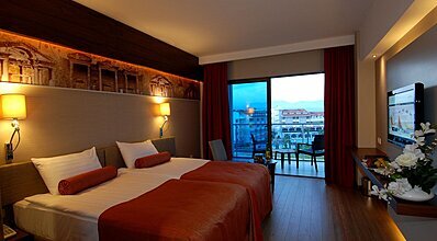 Commodore Elite Suites & Spa Oda