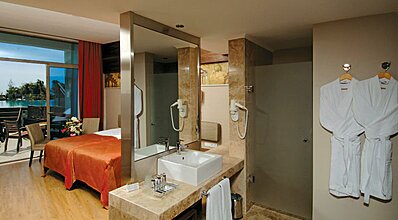 Commodore Elite Suites & Spa Oda