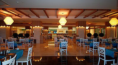 Commodore Elite Suites & Spa Yeme / İçme