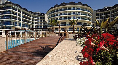 Commodore Elite Suites & Spa Genel Görünüm