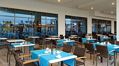 Commodore Elite Suites & Spa Yeme / İçme