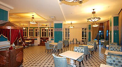 Commodore Elite Suites & Spa Yeme / İçme