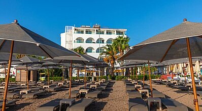 Contess By Faros Havuz / Deniz