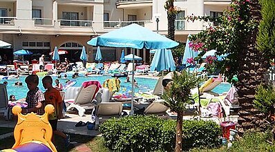 Costa Mare Suites Havuz / Deniz