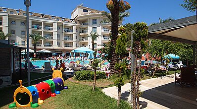 Costa Mare Suites Havuz / Deniz