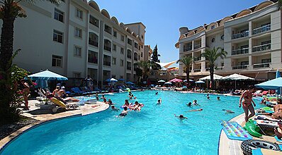 Costa Mare Suites Havuz / Deniz
