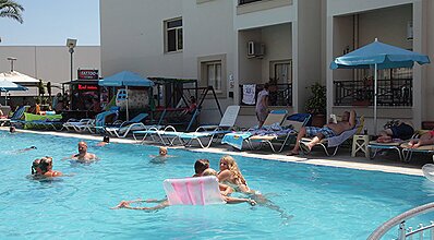 Costa Mare Suites Havuz / Deniz