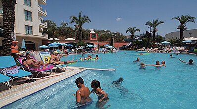 Costa Mare Suites Havuz / Deniz