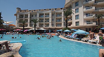 Costa Mare Suites Havuz / Deniz