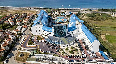 Crystal Admiral Resort Suites Spa Genel Görünüm