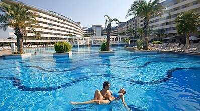 Crystal Admiral Resort Suites Spa Genel Görünüm