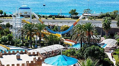 Crystal Admiral Resort Suites Spa Havuz / Deniz