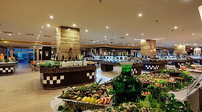 Crystal Admiral Resort Suites Spa Yeme / İçme