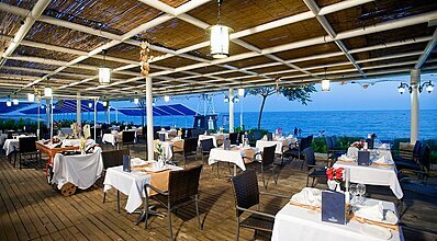 Crystal Admiral Resort Suites Spa Yeme / İçme