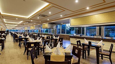Crystal Admiral Resort Suites Spa Yeme / İçme
