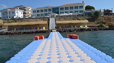 Cunda Kıvrak Otel Havuz / Deniz