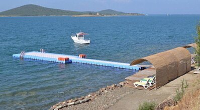 Cunda Kıvrak Otel Havuz / Deniz