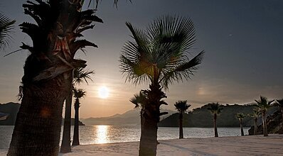 D-Hotel Maris Bay Havuz / Deniz