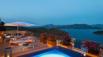 D-Hotel Maris Bay Havuz / Deniz