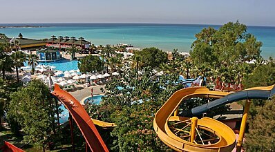 Delphin Botanik Hotel Havuz / Deniz