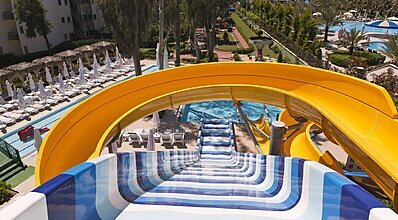 Delphin Botanik Hotel Havuz / Deniz