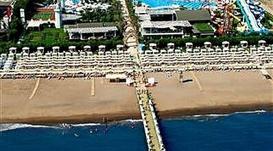 Delphin Imperial Lara Havuz / Deniz