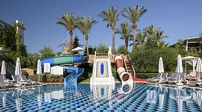 Delphin Imperial Lara Havuz / Deniz