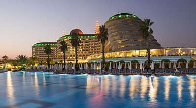 Delphin Imperial Lara Havuz / Deniz